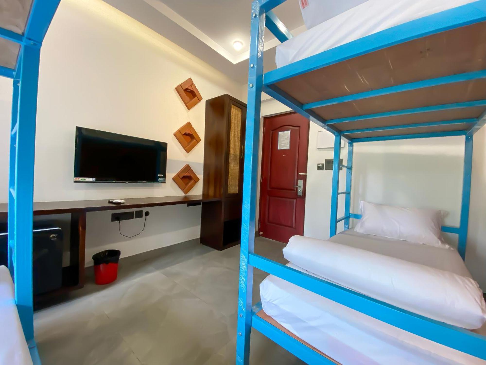 Downtown Hostels - 안주나 외부 사진